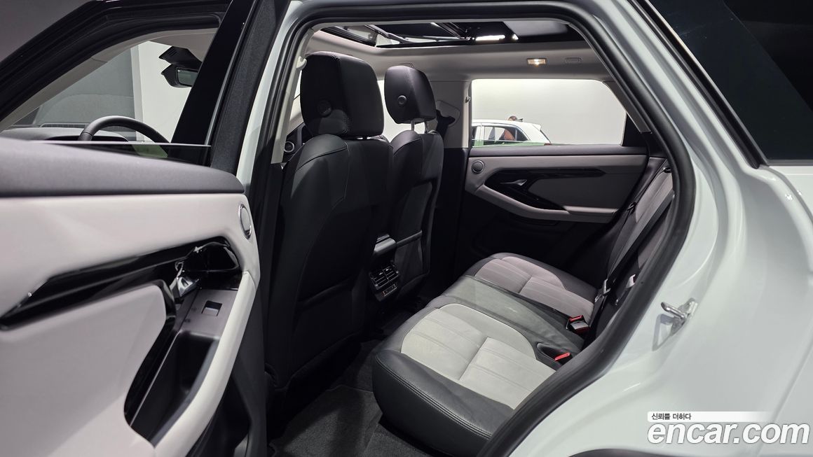 Land Rover Range Rover Evoque 2024