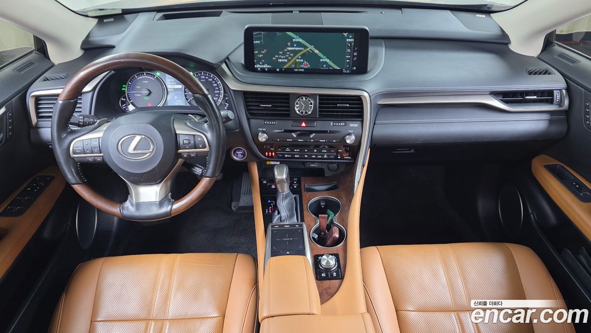 Lexus RX 2021