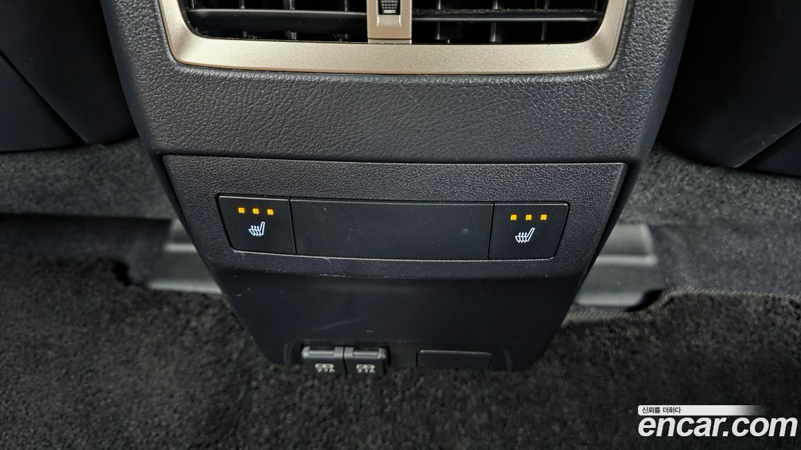 Lexus RX 2021