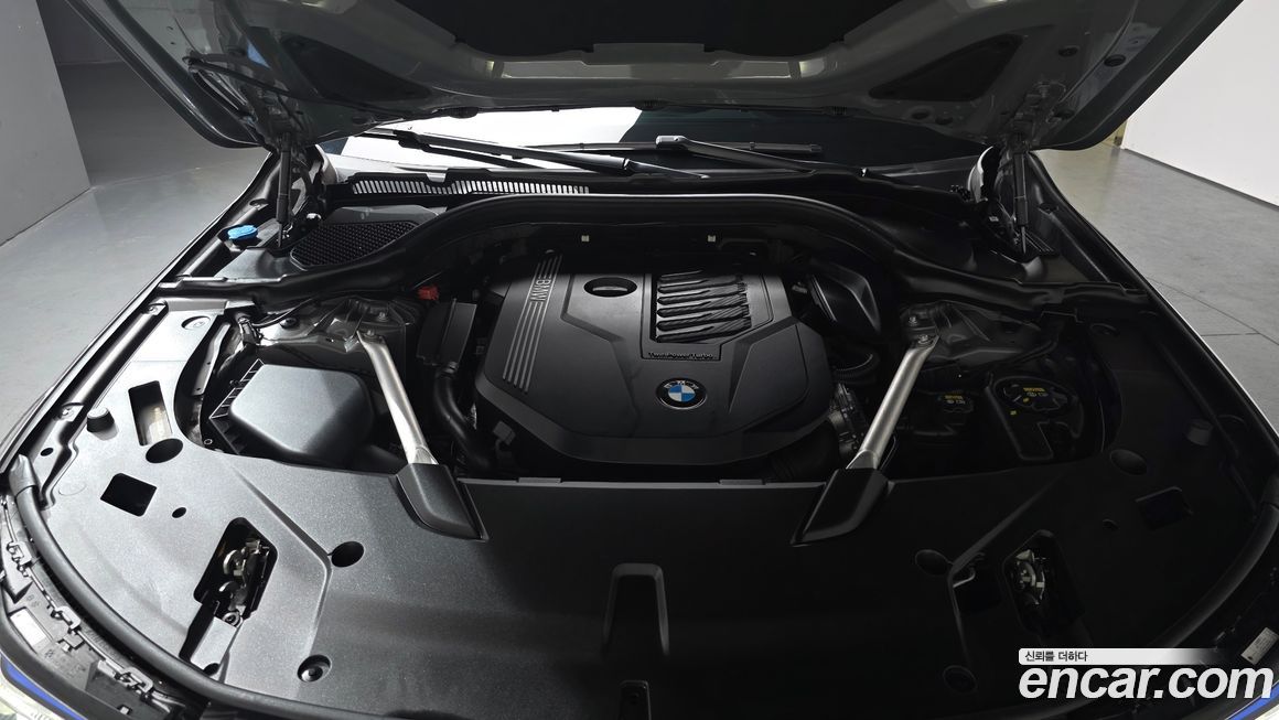 BMW Gran Turismo 2021