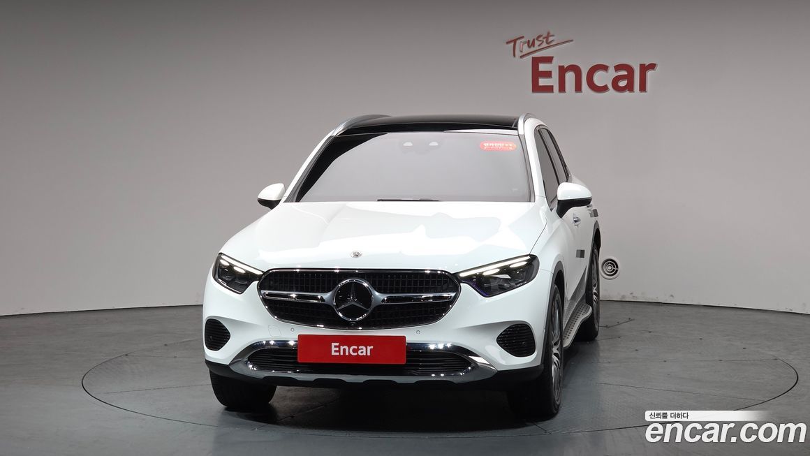 Mercedes-Benz GLC-Class 2025