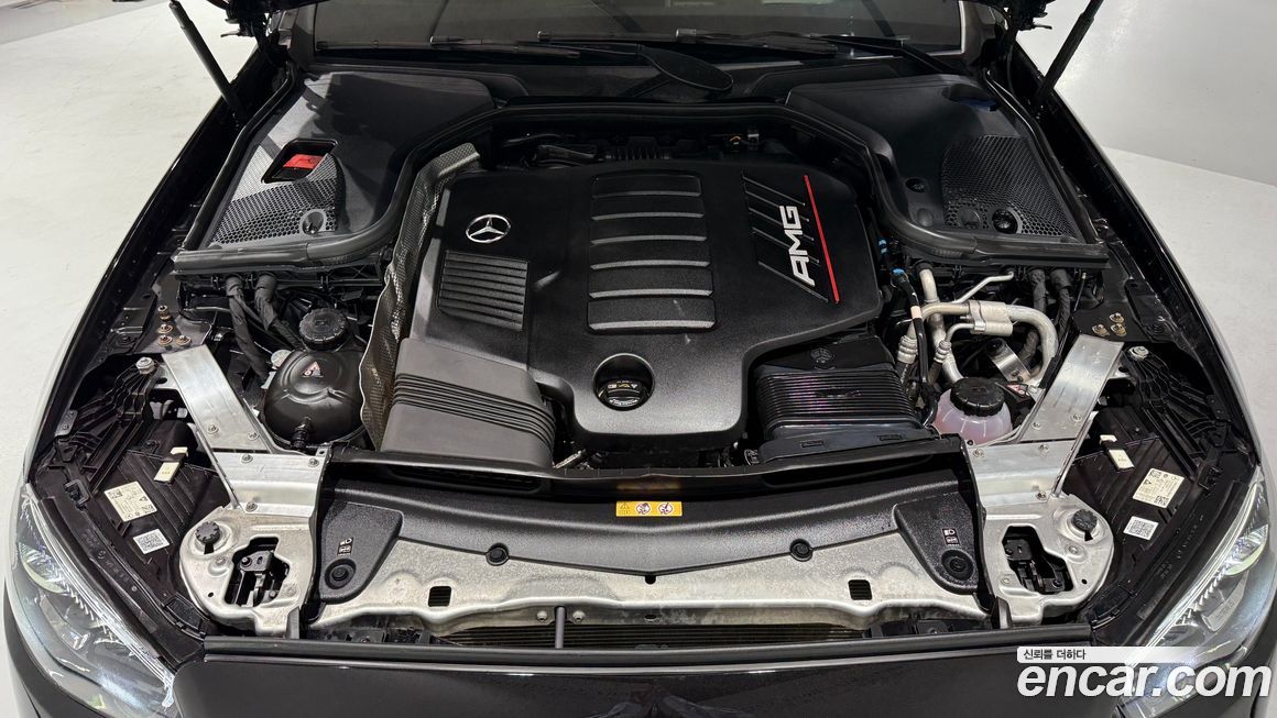 Mercedes-Benz E-Class 2023