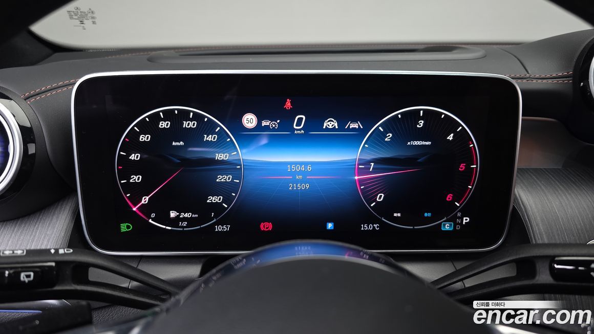 Mercedes-Benz GLC-Class 2025