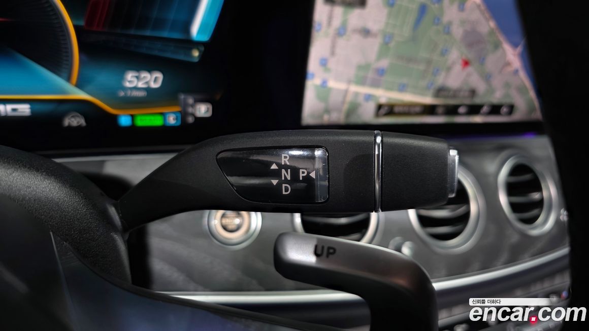 Mercedes-Benz E-Class 2023