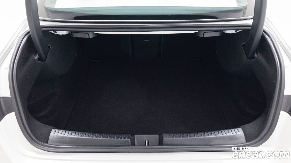 Mercedes-Benz CLA-Class 2025