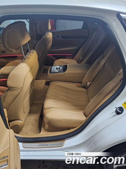 Genesis G80 2025