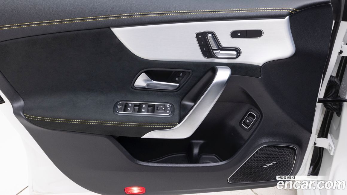 Mercedes-Benz CLA-Class 2025