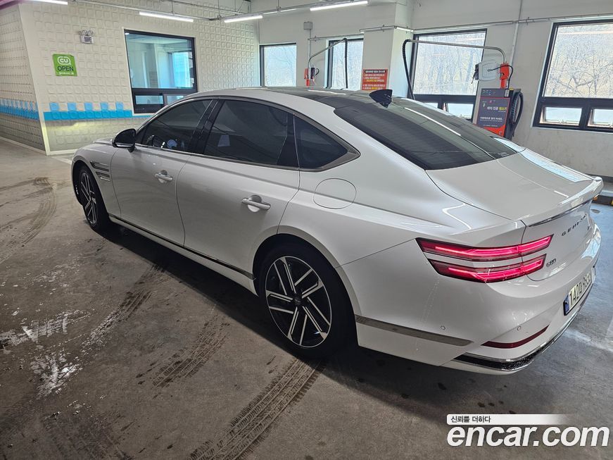 Genesis G80 2025