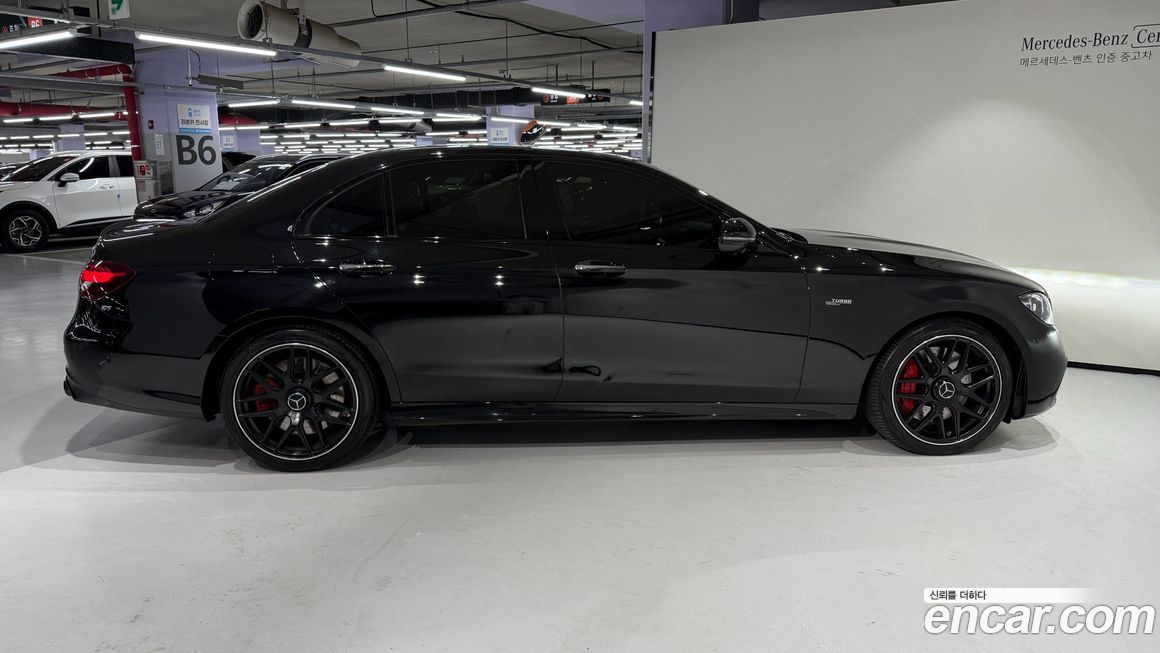 Mercedes-Benz E-Class 2023