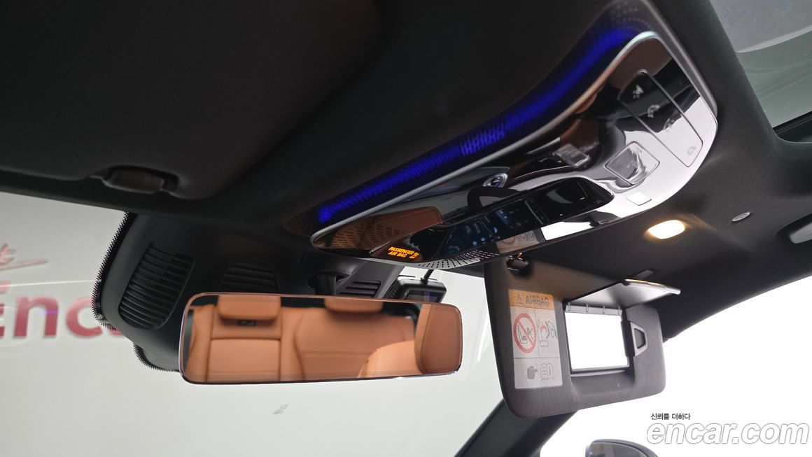 Mercedes-Benz GLC-Class 2025