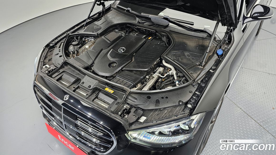 Mercedes-Benz S-Class 2022