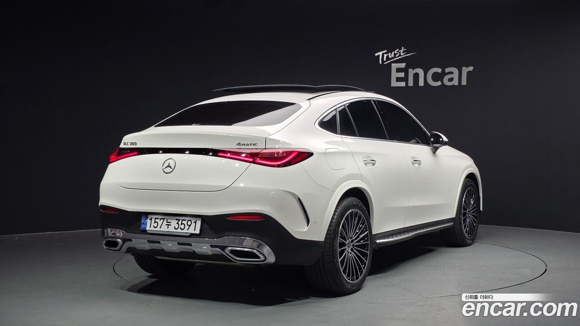 Mercedes-Benz GLC-Class 2024