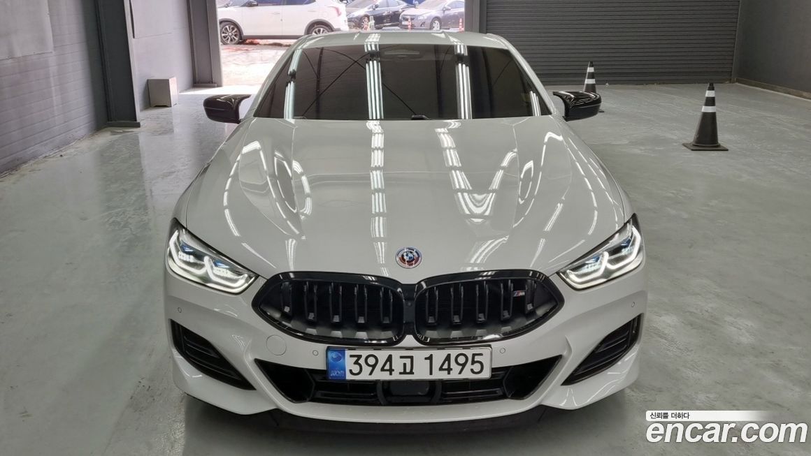 BMW 8-Series 2023