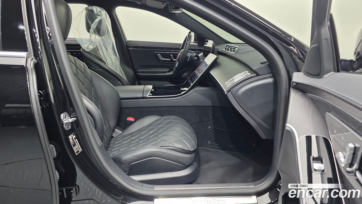 Mercedes-Benz S-Class 2022