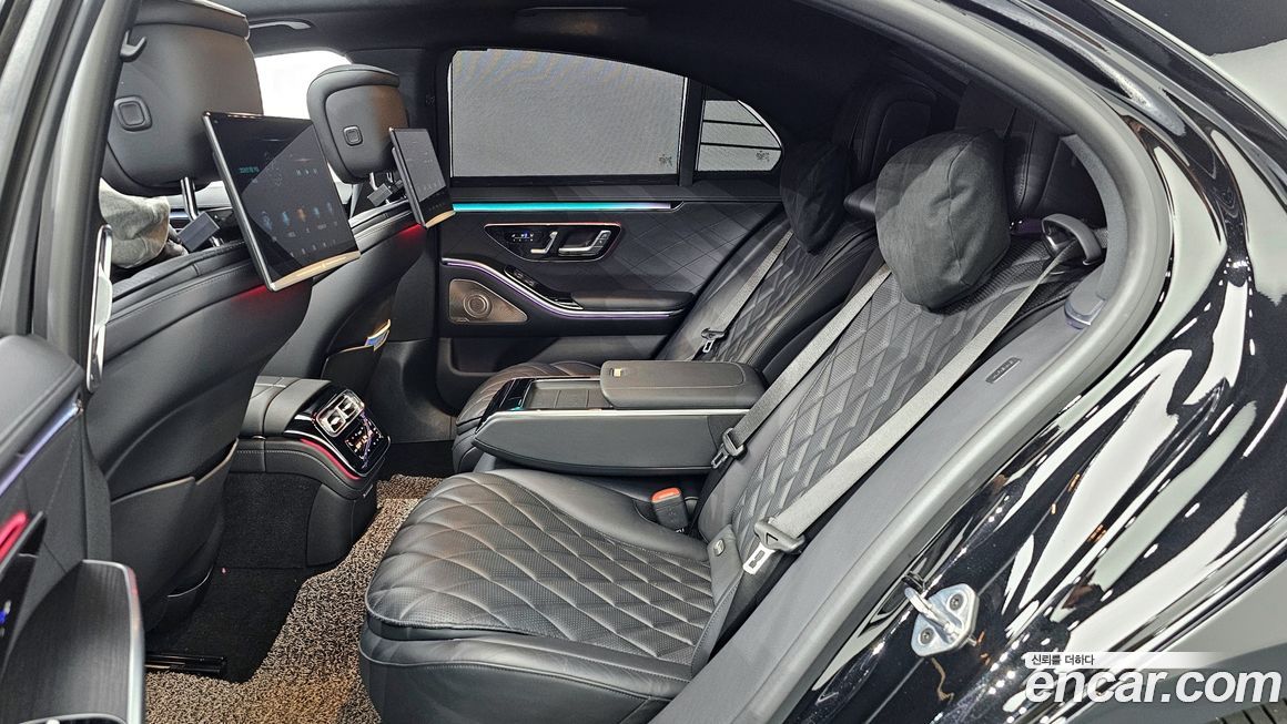 Mercedes-Benz S-Class 2022