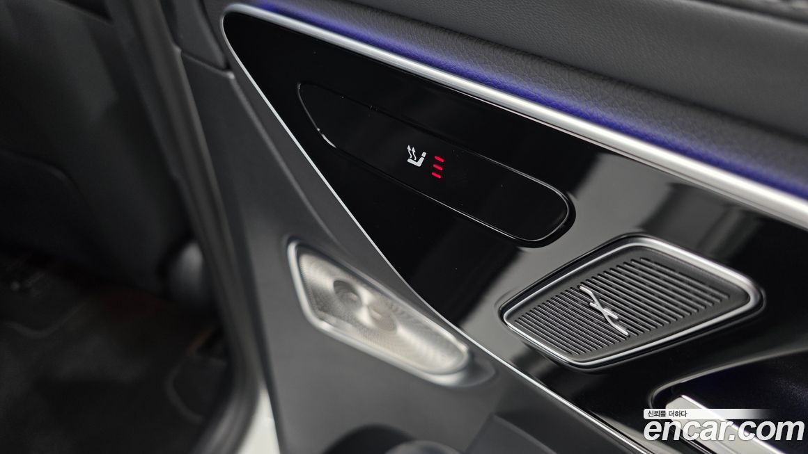 Mercedes-Benz GLC-Class 2024