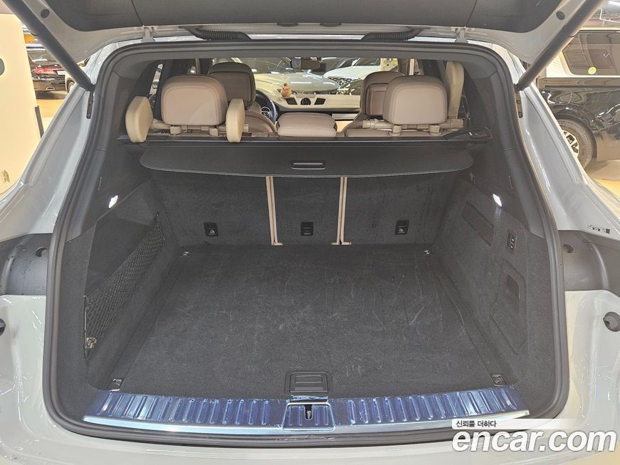 Porsche Cayenne 2023