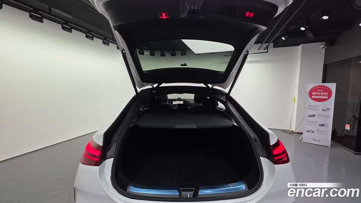 Mercedes-Benz GLE-Class 2025