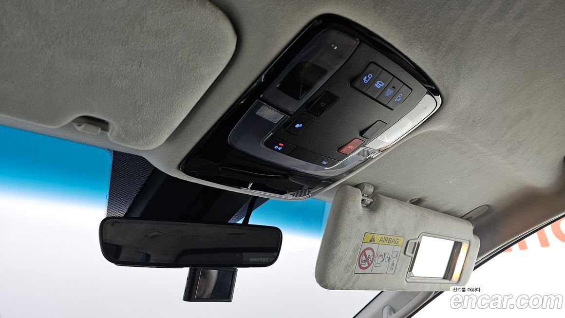 Hyundai Staria 2022