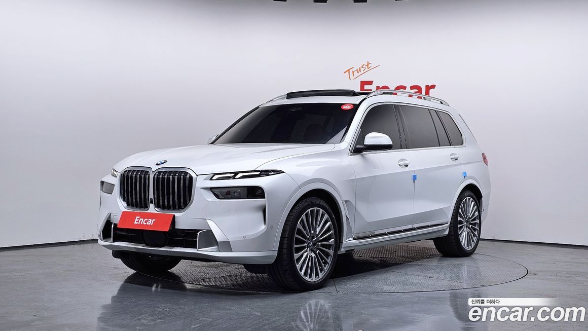 BMW X7 2024