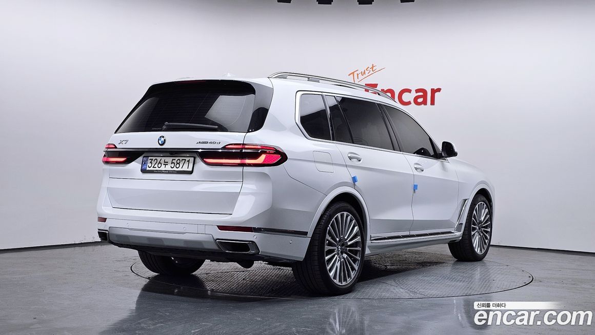 BMW X7 2024