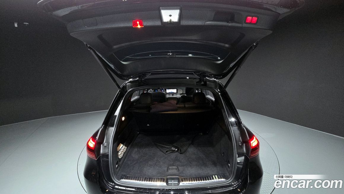 Mercedes-Benz GLE-Class 2024