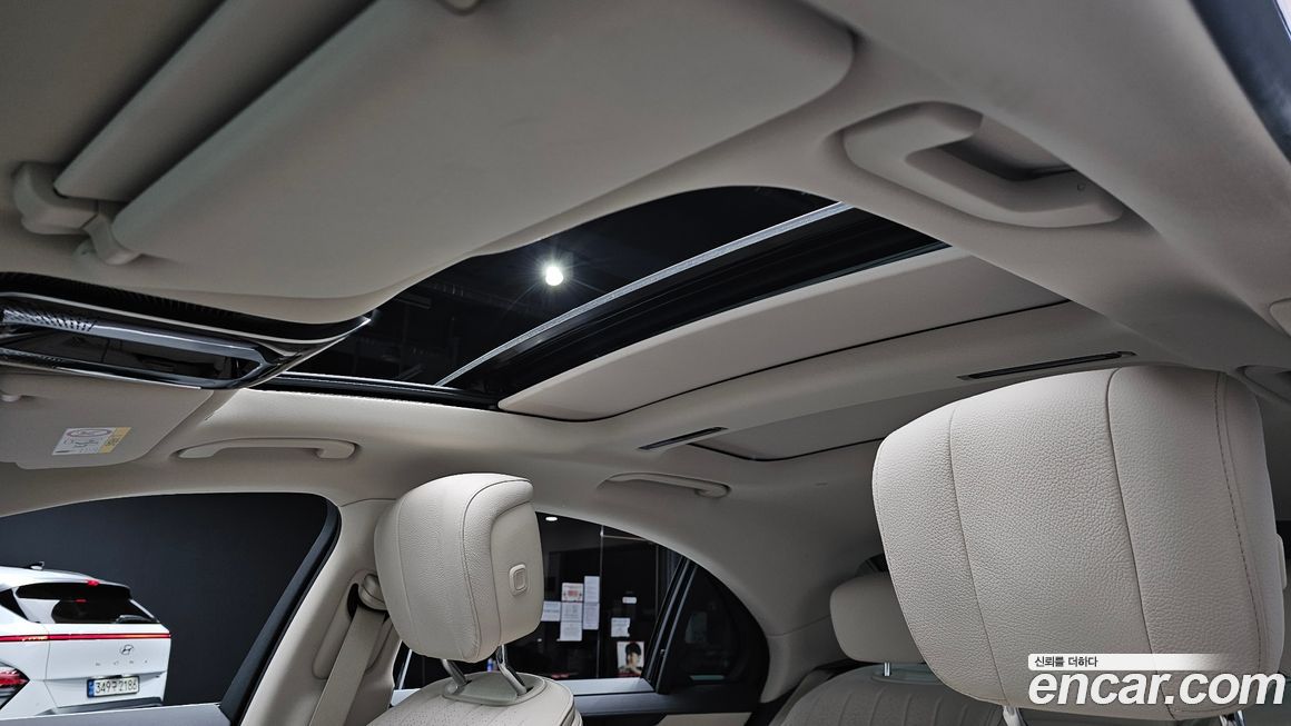 Mercedes-Benz S-Class 2022