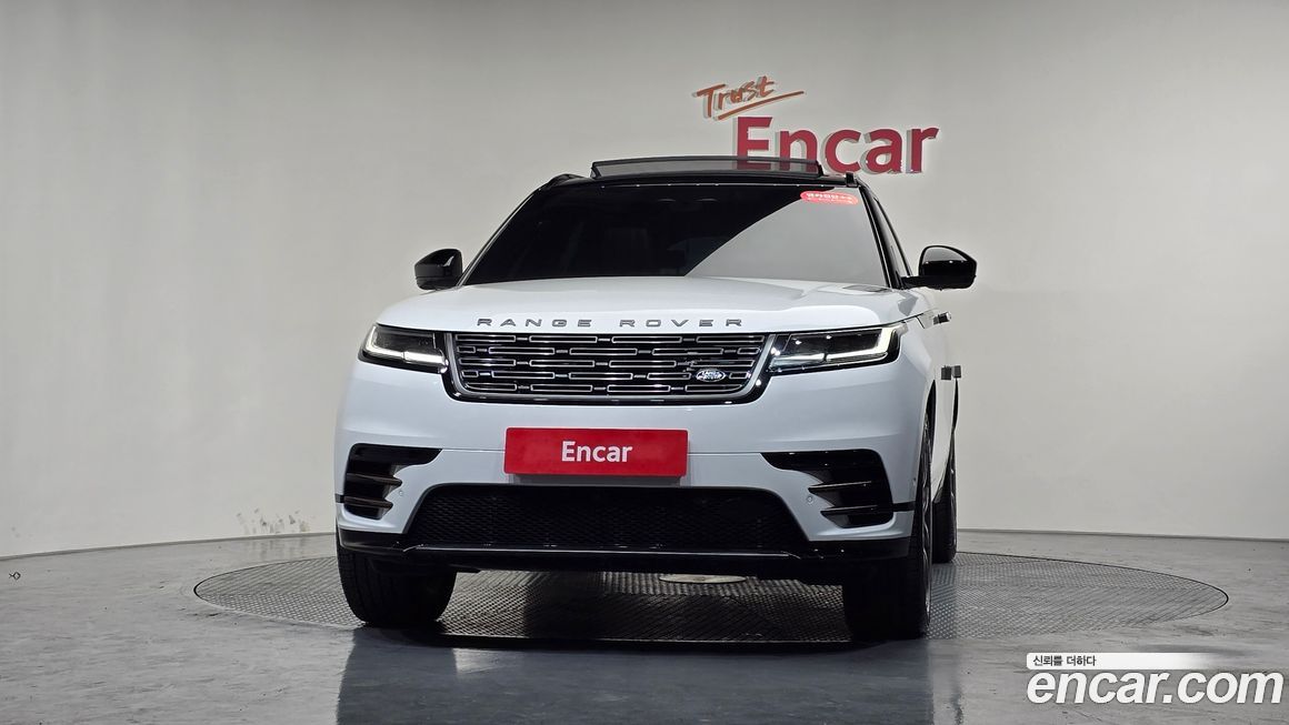 Land Rover Range Rover Velar 2025