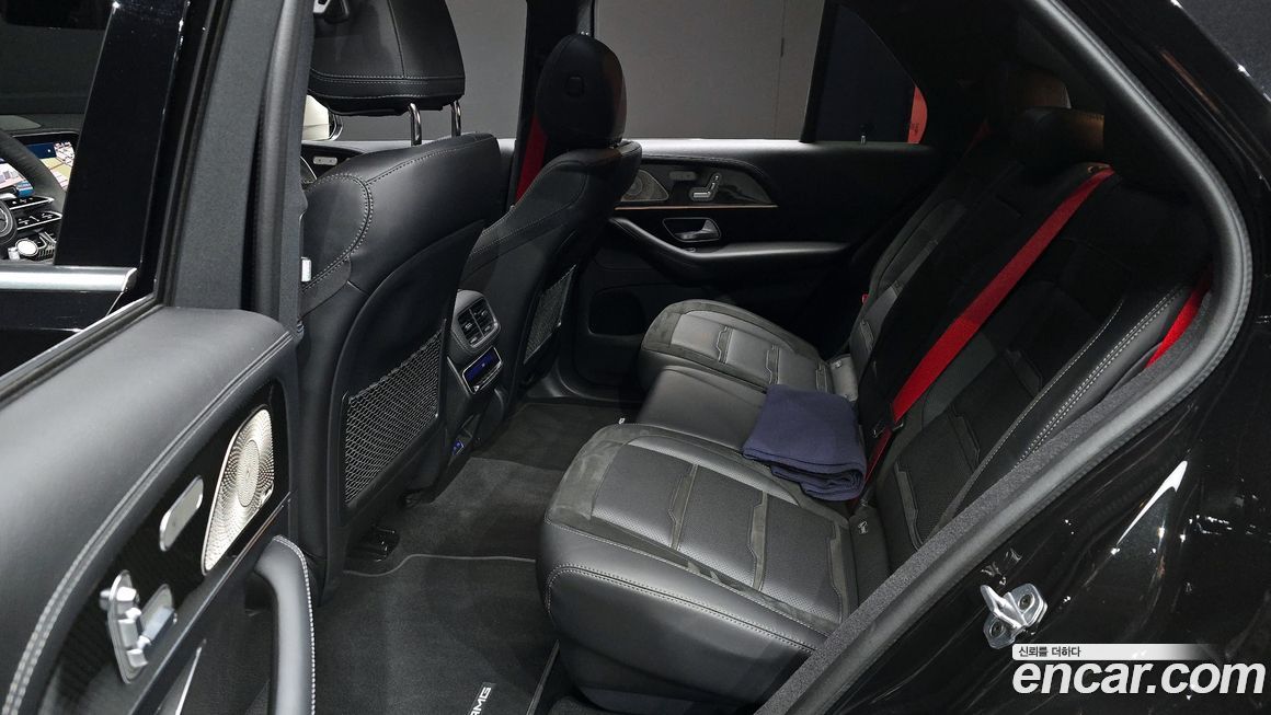 Mercedes-Benz GLE-Class 2024