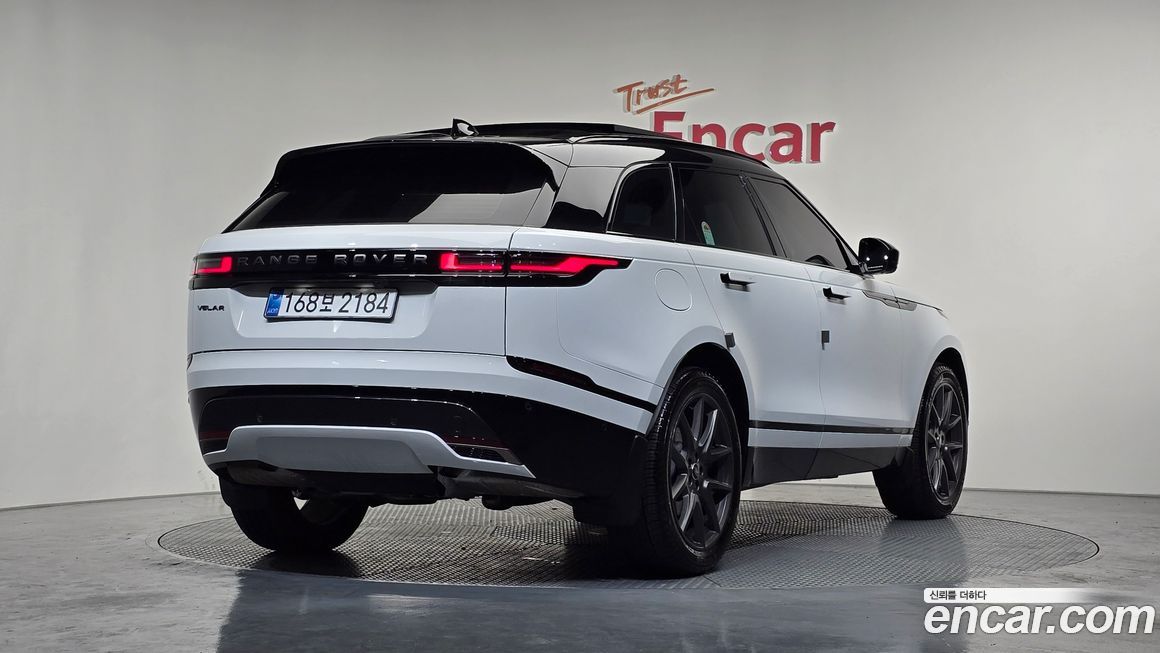 Land Rover Range Rover Velar 2025