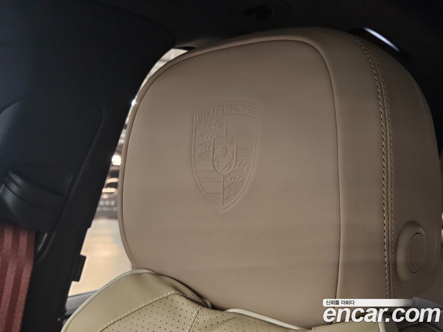 Porsche Cayenne 2023