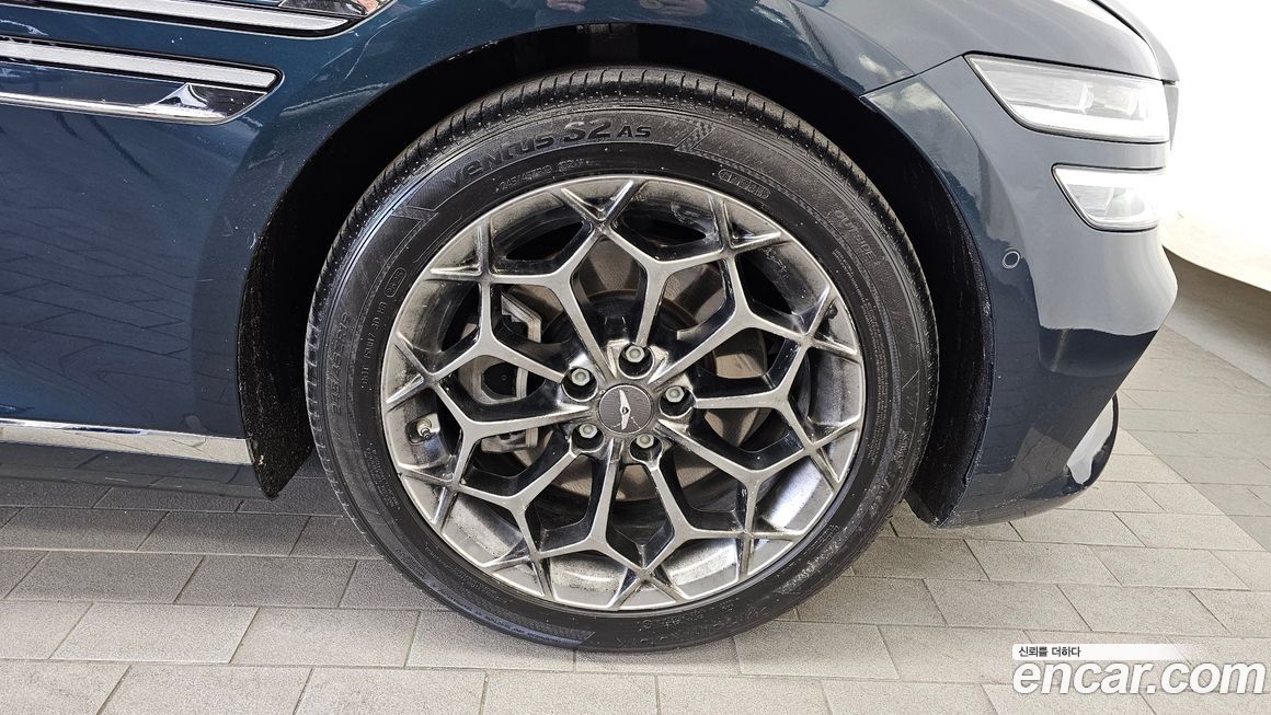 Genesis G80 2021