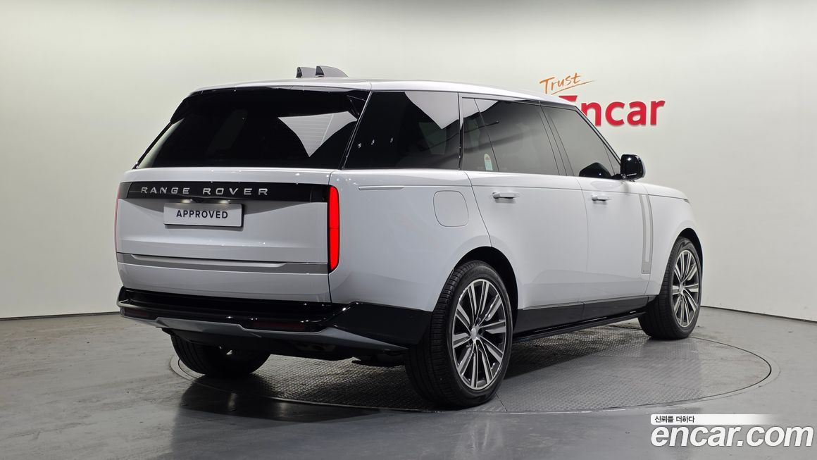 Land Rover Range Rover 2024