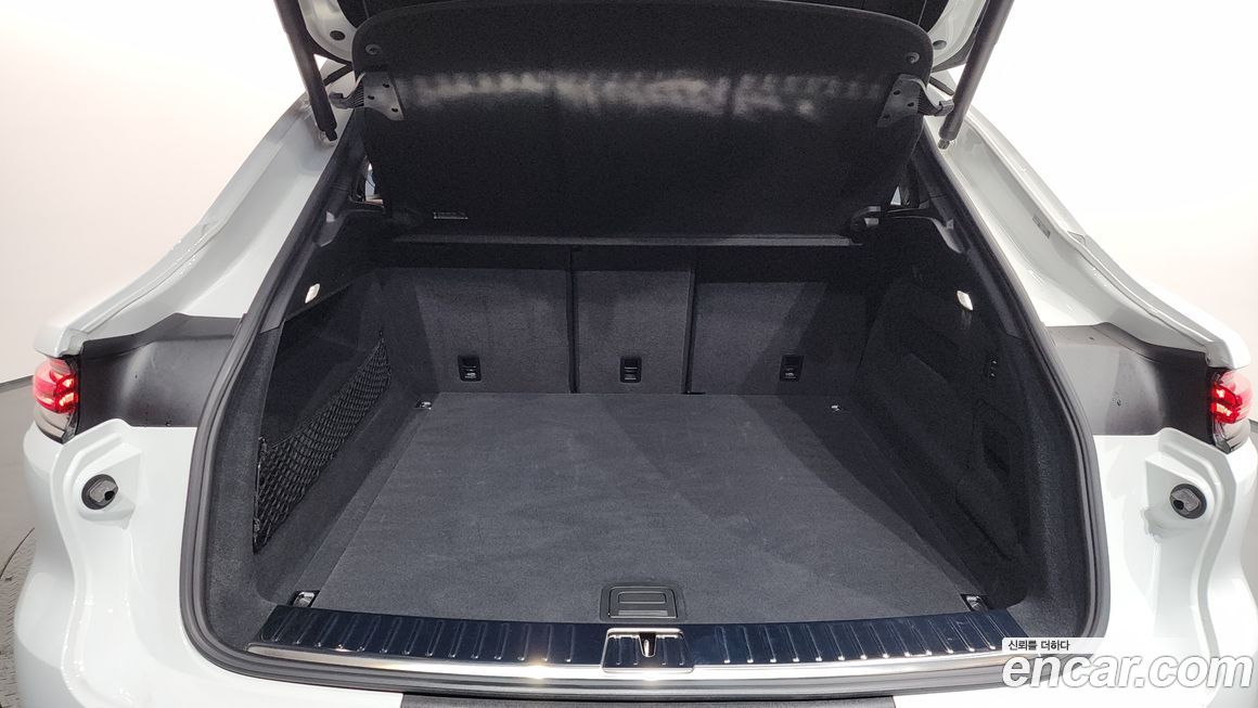 Porsche Cayenne 2024