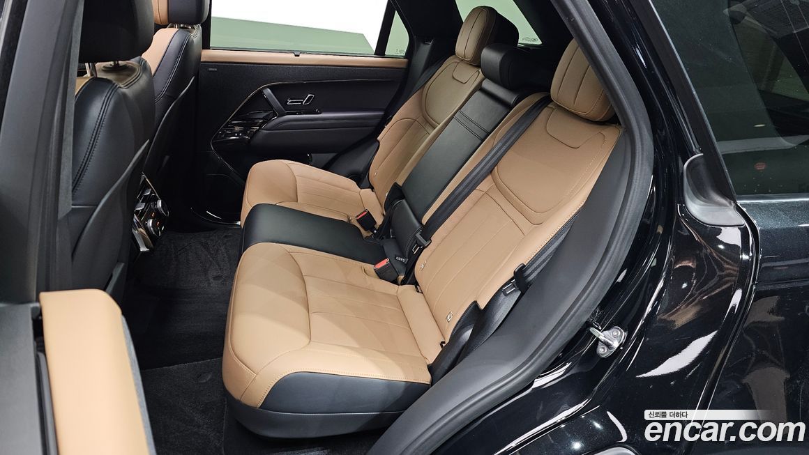 Land Rover Range Rover Sport 2025