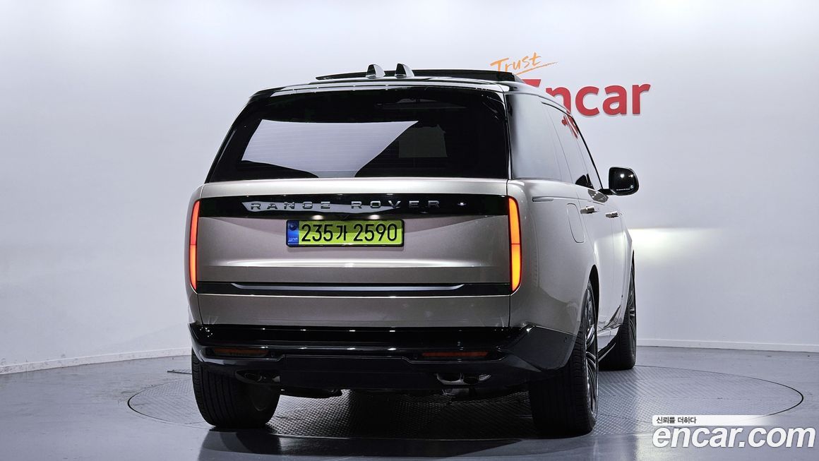 Land Rover Range Rover 2025