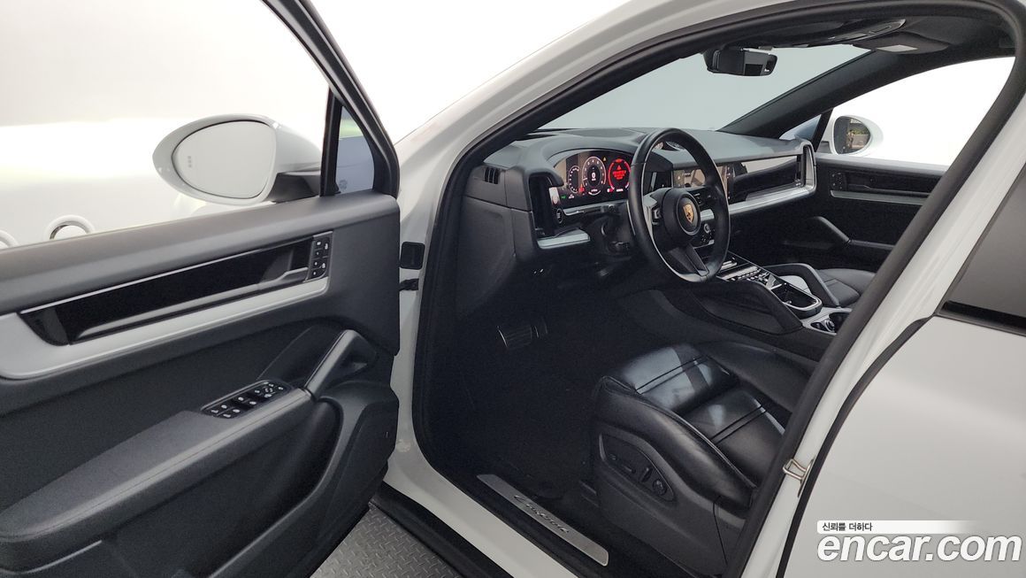 Porsche Cayenne 2024