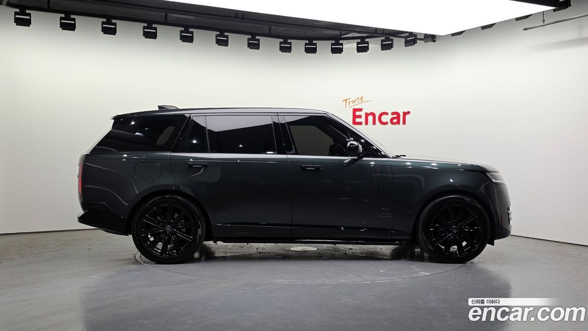 Land Rover Range Rover 2023