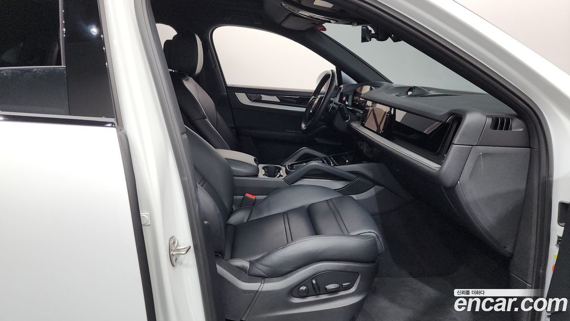 Porsche Cayenne 2024