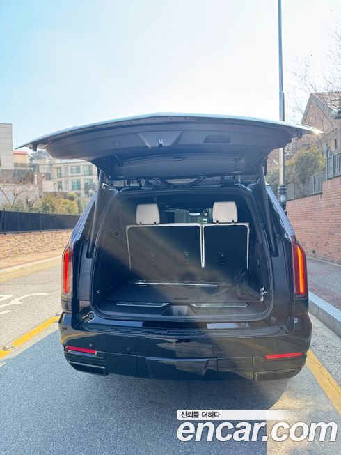 Cadillac Escalade 2025