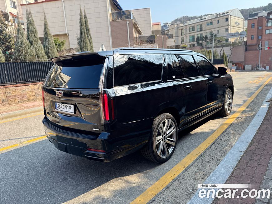 Cadillac Escalade 2025