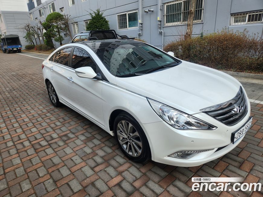 Hyundai Sonata 2013