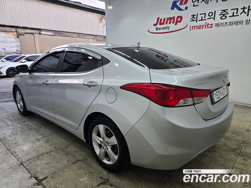 Hyundai AVANTE 2014