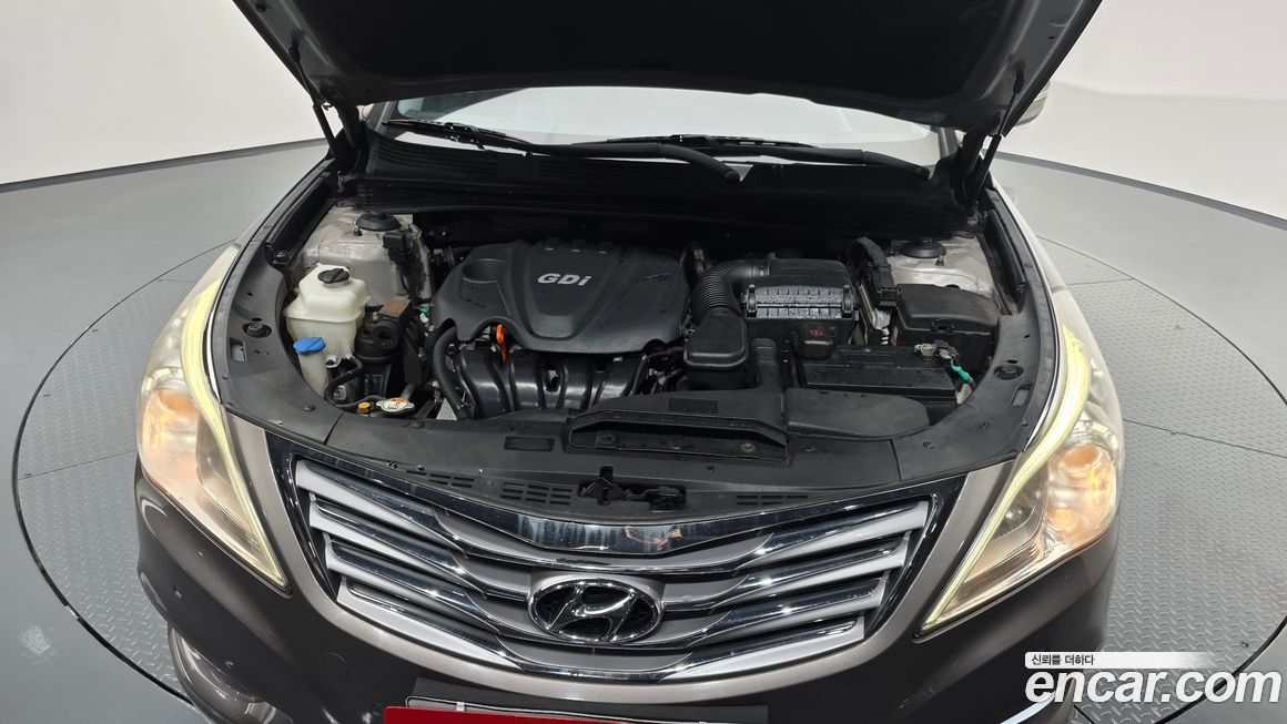 Hyundai Grandeur 2012