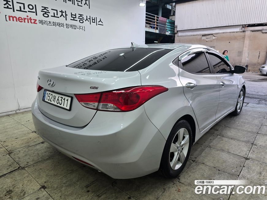 Hyundai AVANTE 2014