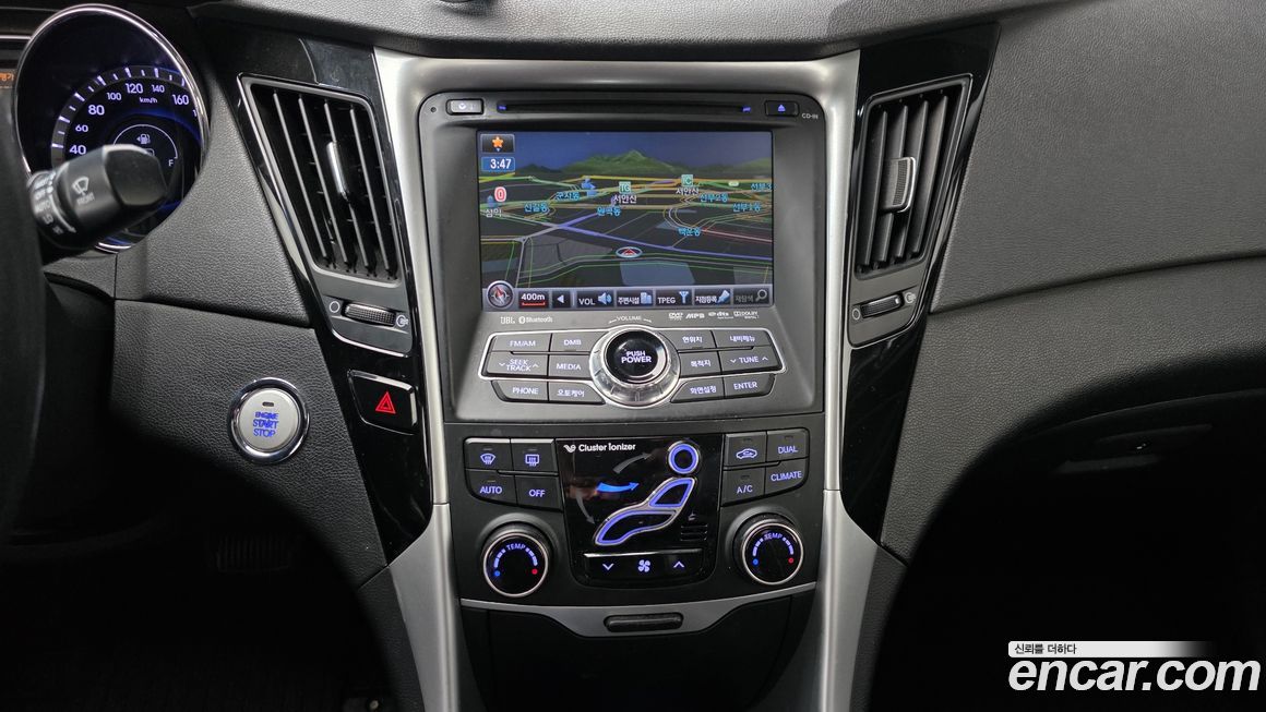 Hyundai Sonata 2011