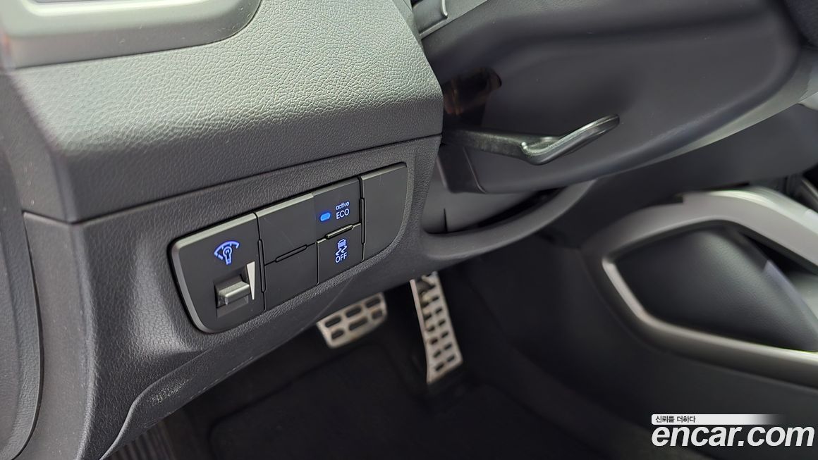 Hyundai Veloster 2012