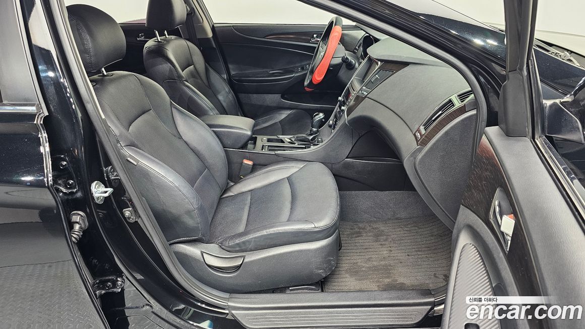 Hyundai Sonata 2013