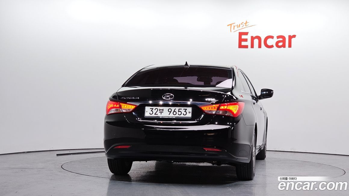 Hyundai Sonata 2013