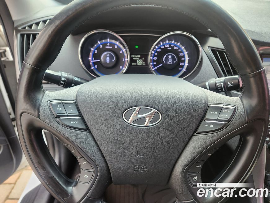 Hyundai Sonata 2013